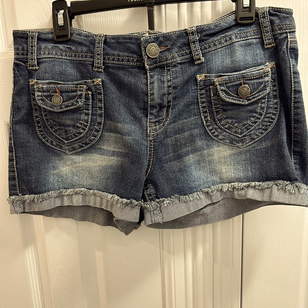 Wallflower jean shorts